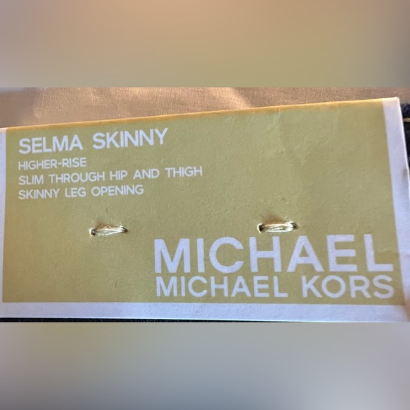 NWT MICHAEL Michael Kors dark wash denim blue jeans. Selma skinny. Women’s 2 - Picture 10 of 10